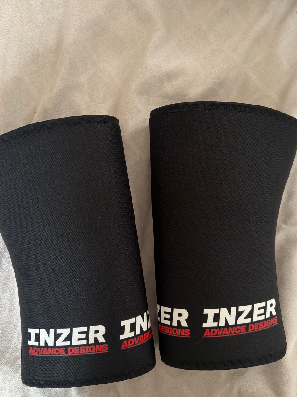 Black Inzer Knee Sleeves- Size Small Pair